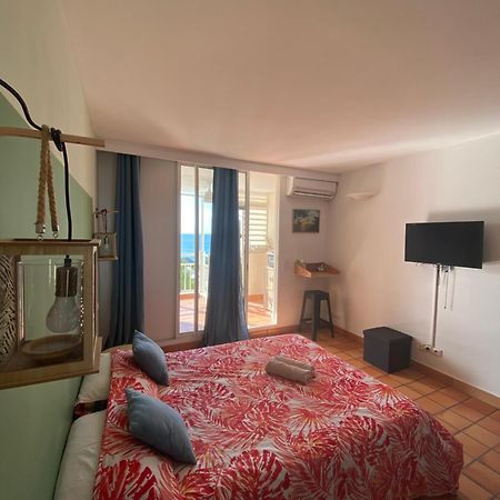לה טריניטה Studio Paisible Avec Piscine, Pas Loin De La Plage מראה חיצוני תמונה