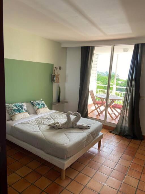 לה טריניטה Studio Paisible Avec Piscine, Pas Loin De La Plage מראה חיצוני תמונה