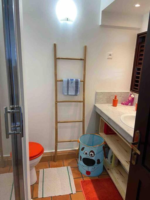 לה טריניטה Studio Paisible Avec Piscine, Pas Loin De La Plage מראה חיצוני תמונה