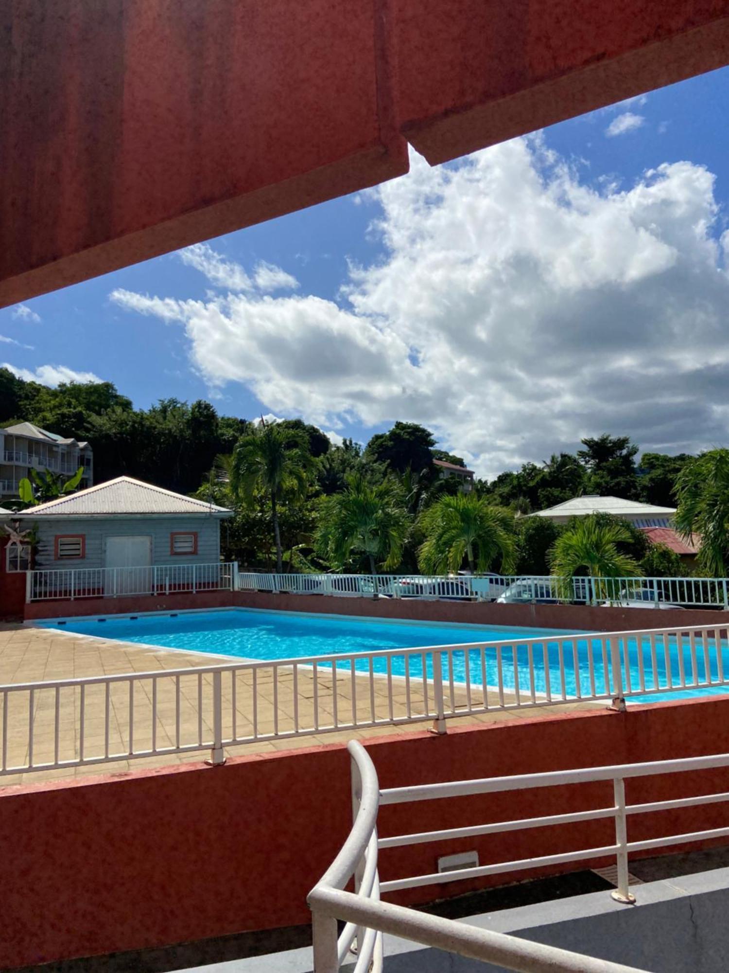 לה טריניטה Studio Paisible Avec Piscine, Pas Loin De La Plage מראה חיצוני תמונה